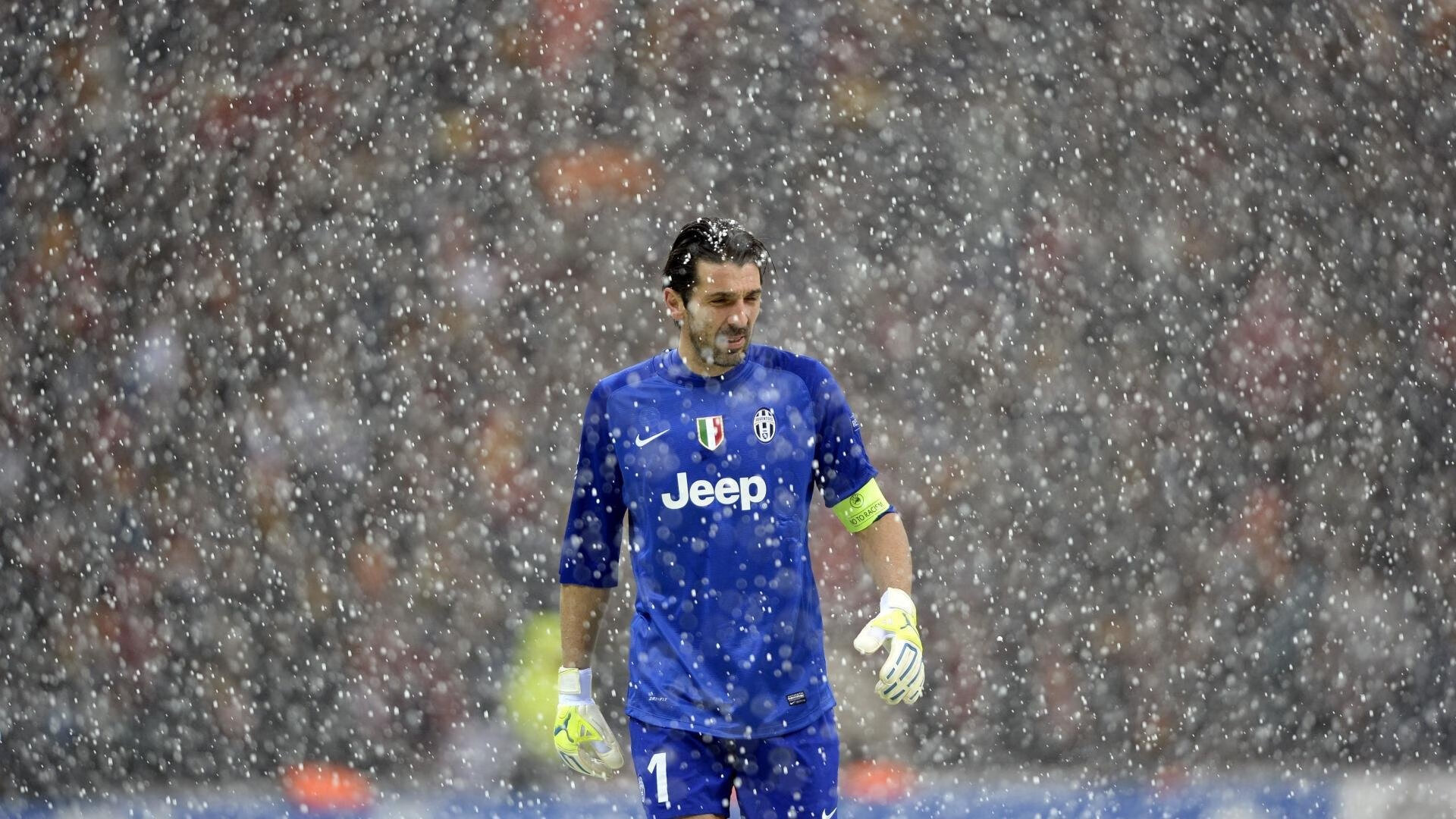 丹麦队逆境翻盘马来西亚，陈雨菲刷新纪录书写羽坛新篇